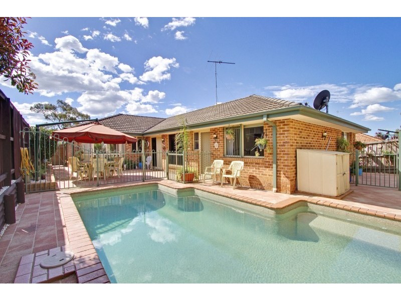 30 Phoenix Avenue, Stanhope Gardens NSW 2768