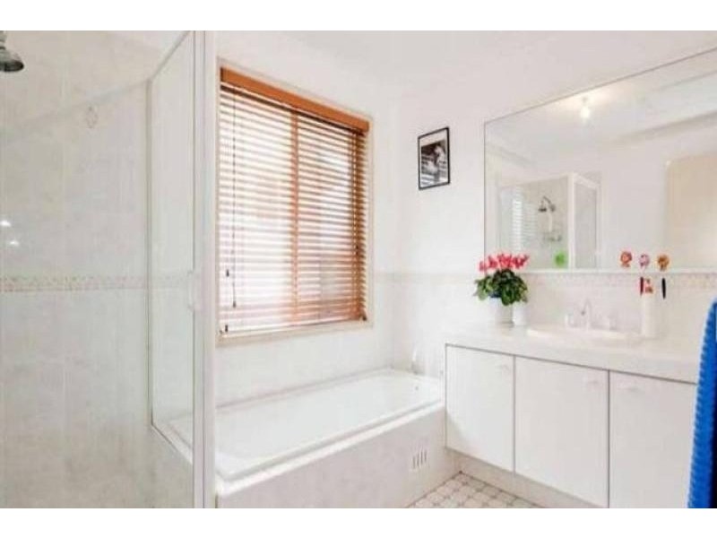 4 Carrowbrook Avenue, Glenwood NSW 2768