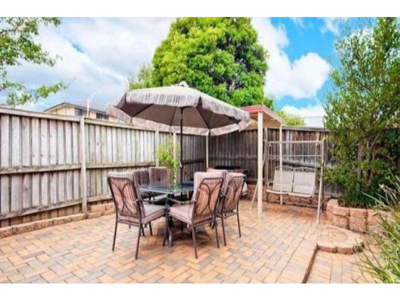 4 Carrowbrook Avenue, Glenwood NSW 2768