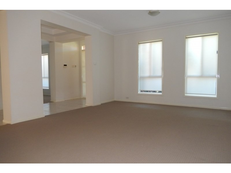 15 Lord Way, Glenwood NSW 2768