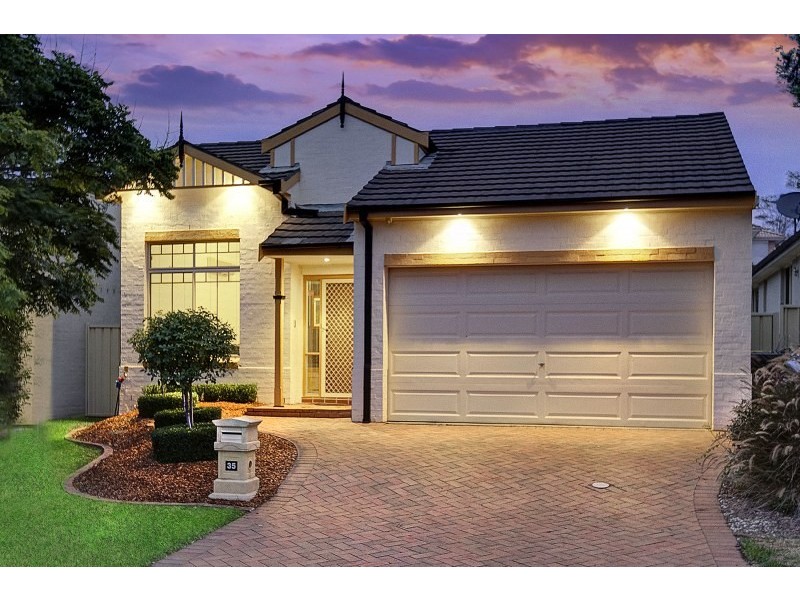 35 Amberlea Street, Glenwood NSW 2768