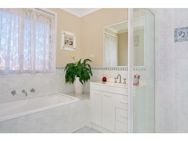 12 Rufus Avenue, Glenwood NSW 2768