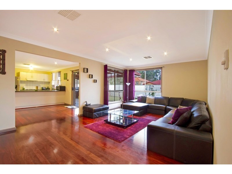 2 Glenlea Court, Glenwood NSW 2768