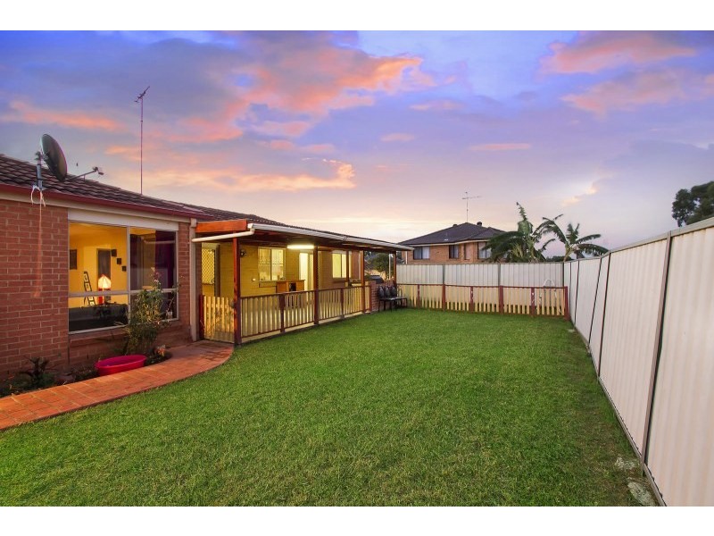 2 Glenlea Court, Glenwood NSW 2768