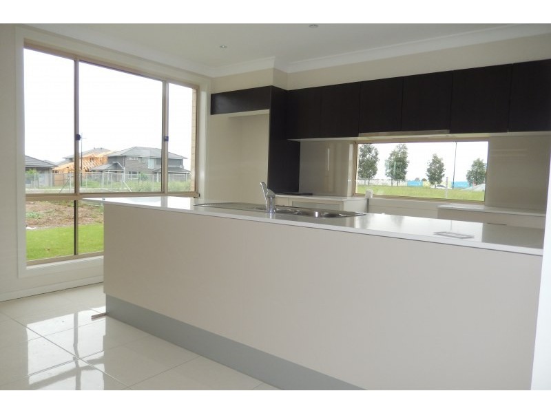 31 Wakely Avenue, The Ponds NSW 2769