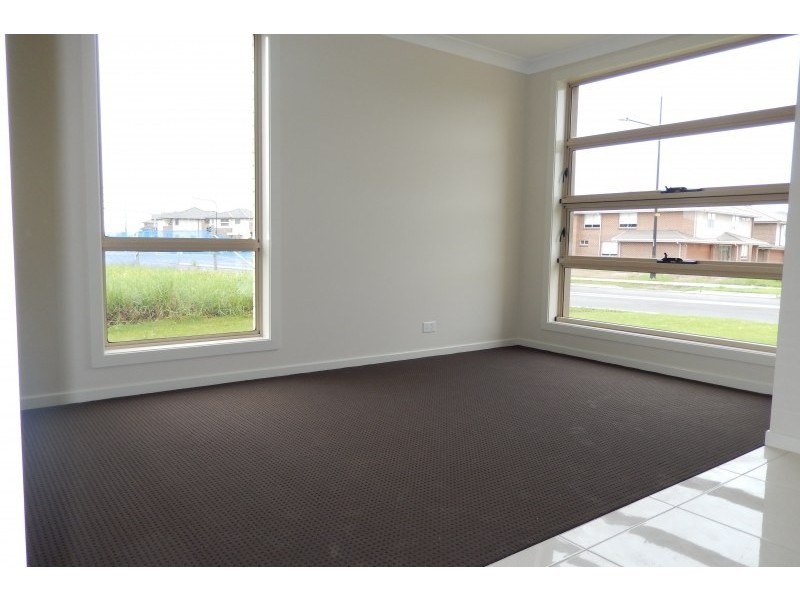 31 Wakely Avenue, The Ponds NSW 2769