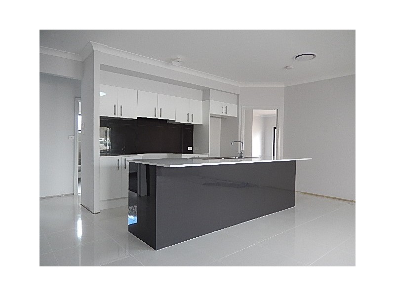 6 Pardalote Street, Glenwood NSW 2768