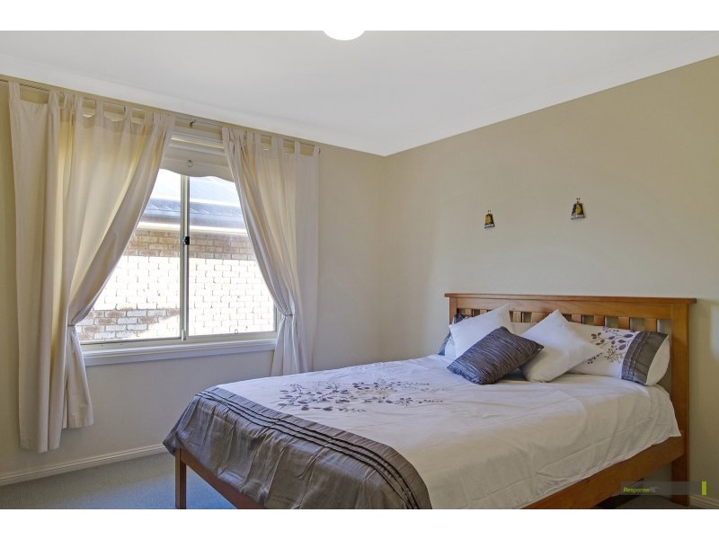 8 Harcourt Grove, Glenwood NSW 2768