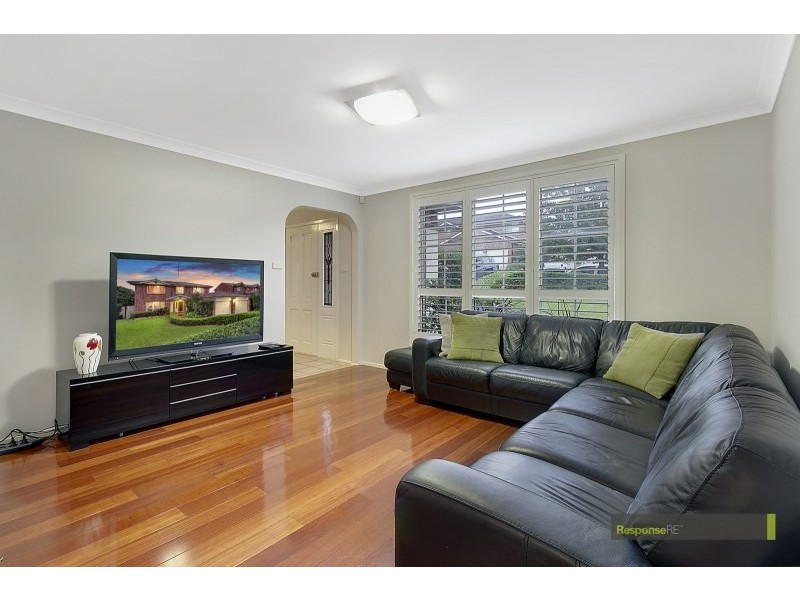 5 Mimosa Grove, Glenwood NSW 2768