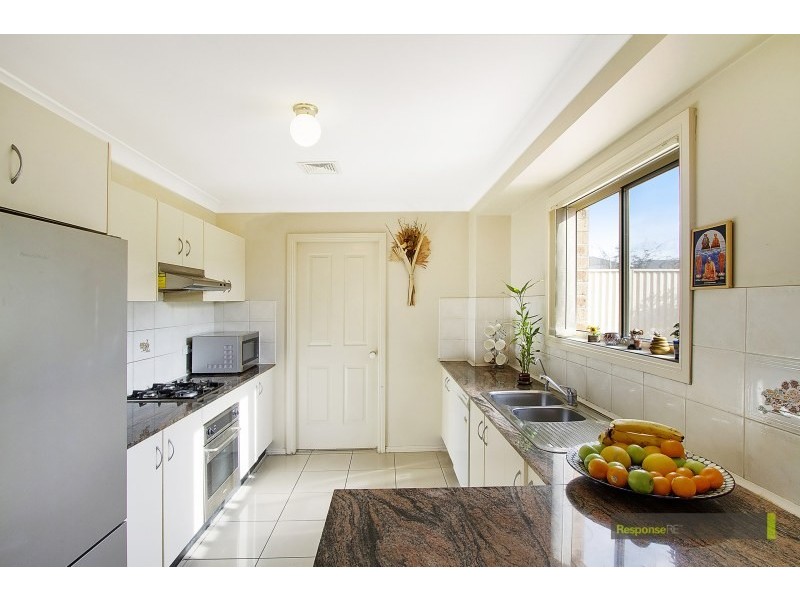 34 Matlock Place, Glenwood NSW 2768