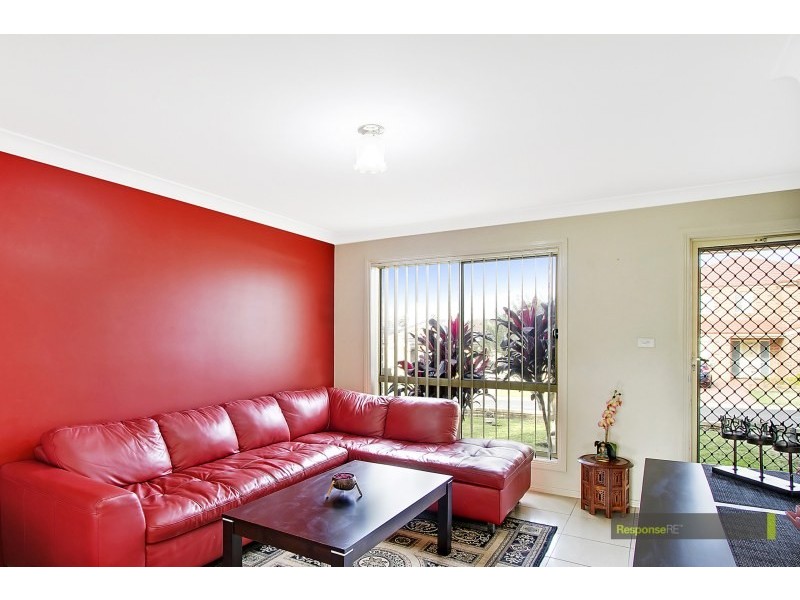 34 Matlock Place, Glenwood NSW 2768