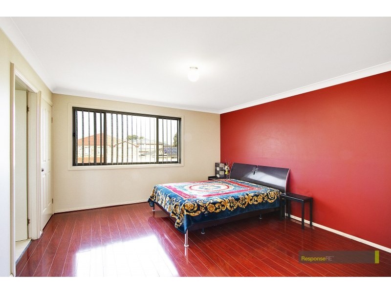 34 Matlock Place, Glenwood NSW 2768