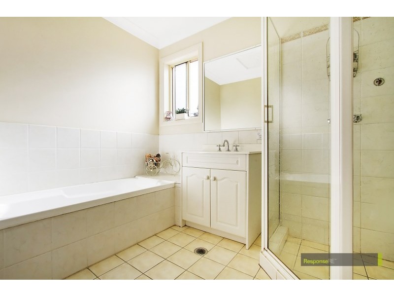 34 Matlock Place, Glenwood NSW 2768