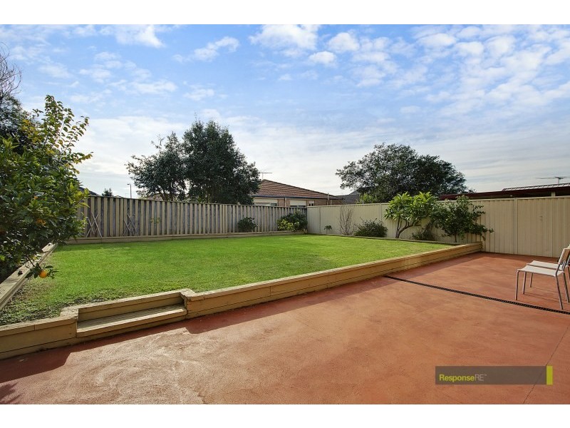 34 Matlock Place, Glenwood NSW 2768