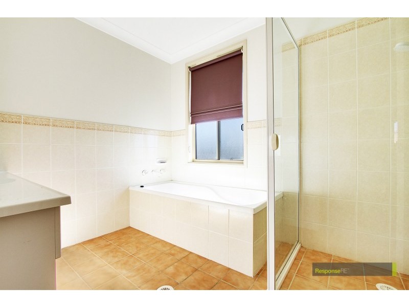 4 Parklea Drive, Parklea NSW 2768