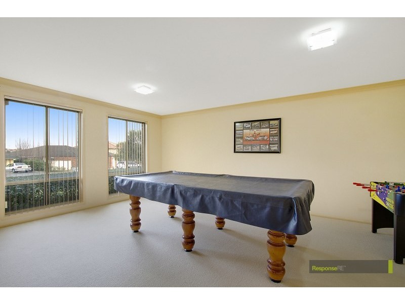 1 Persimmon Way, Glenwood NSW 2768