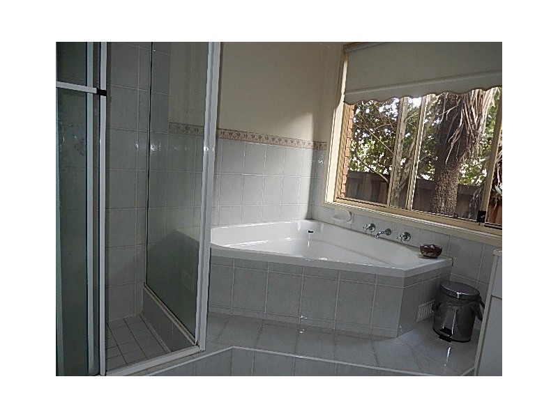 3 Fernview Place, Glenwood NSW 2768