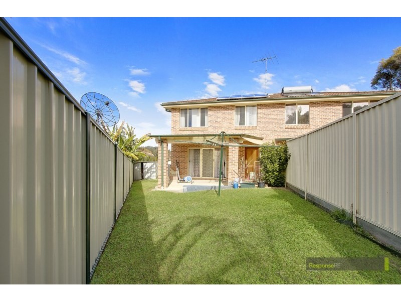 2/49 Pagoda Crescent, Quakers Hill NSW 2763