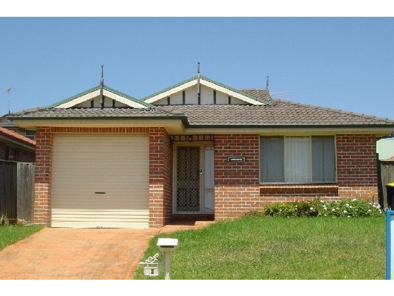 4 Wendy Place, Glenwood NSW 2768