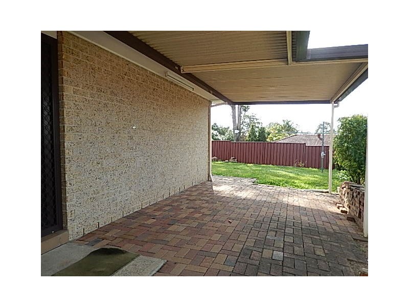 8 Sherborne Place, Glendenning NSW 2761