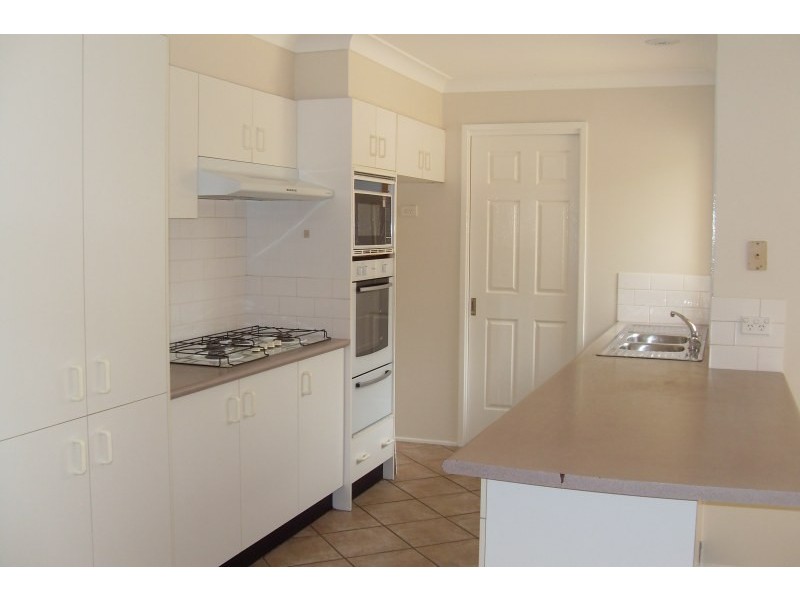 31 Walker Street, Quakers Hill NSW 2763