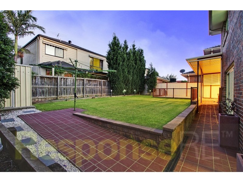 16 Casino Street, Glenwood NSW 2768