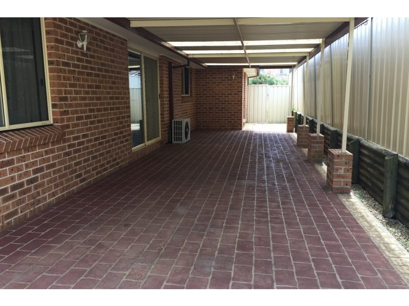 18 Ipswich Avenue, Glenwood NSW 2768