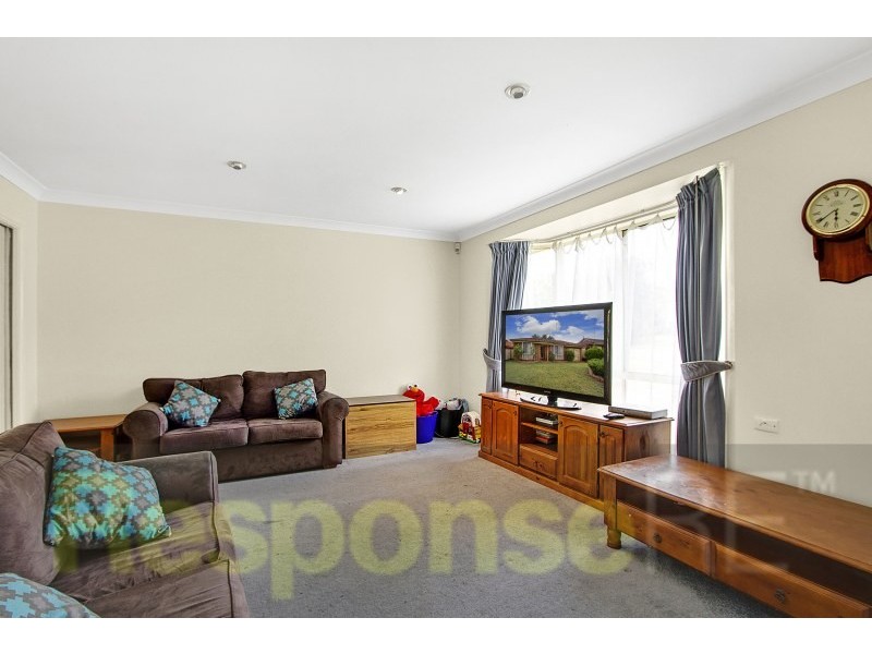 18 Wendy Place, Glenwood NSW 2768