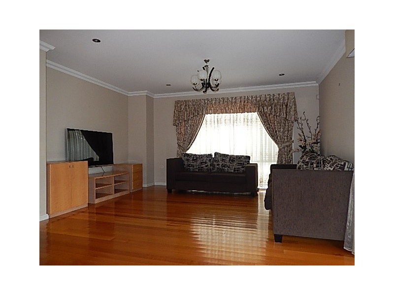 17 Firenze Street, Glenwood NSW 2768