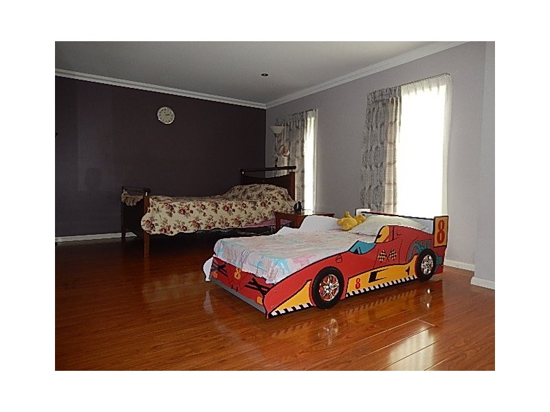 17 Firenze Street, Glenwood NSW 2768