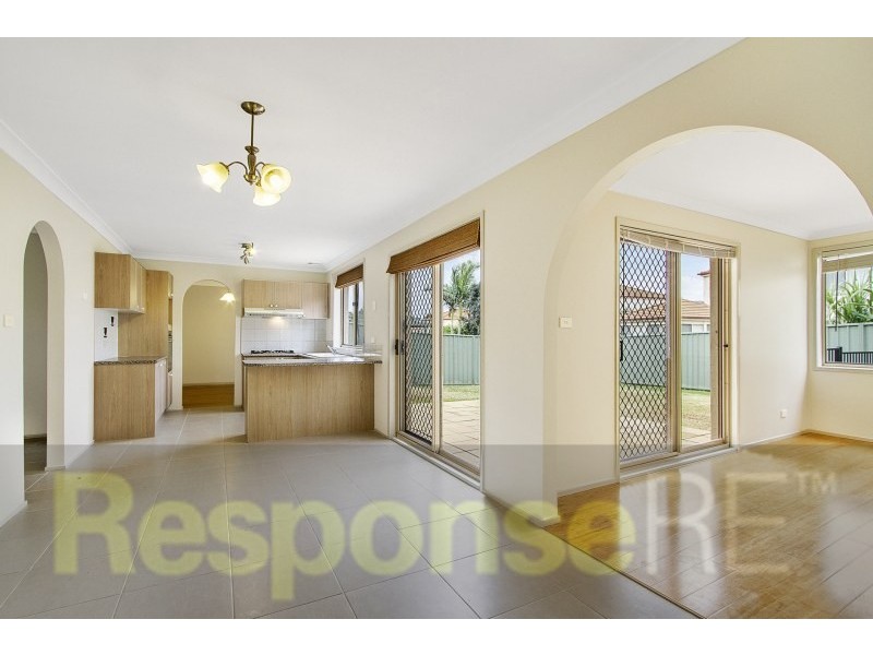 4 Deakin Avenue, Glenwood NSW 2768