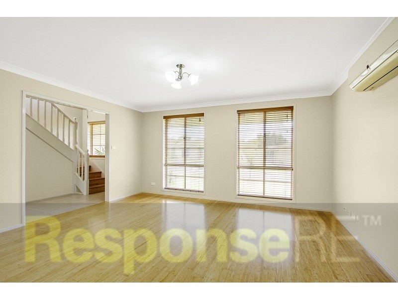 4 Deakin Avenue, Glenwood NSW 2768