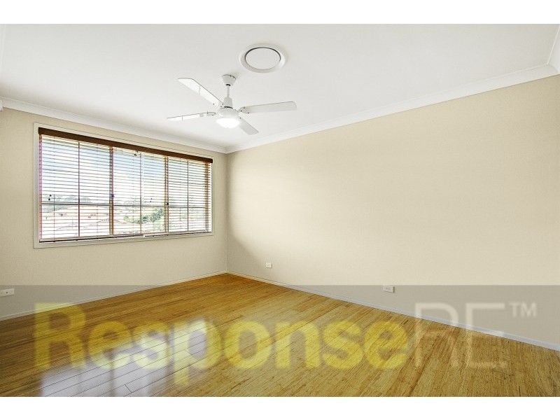 4 Deakin Avenue, Glenwood NSW 2768