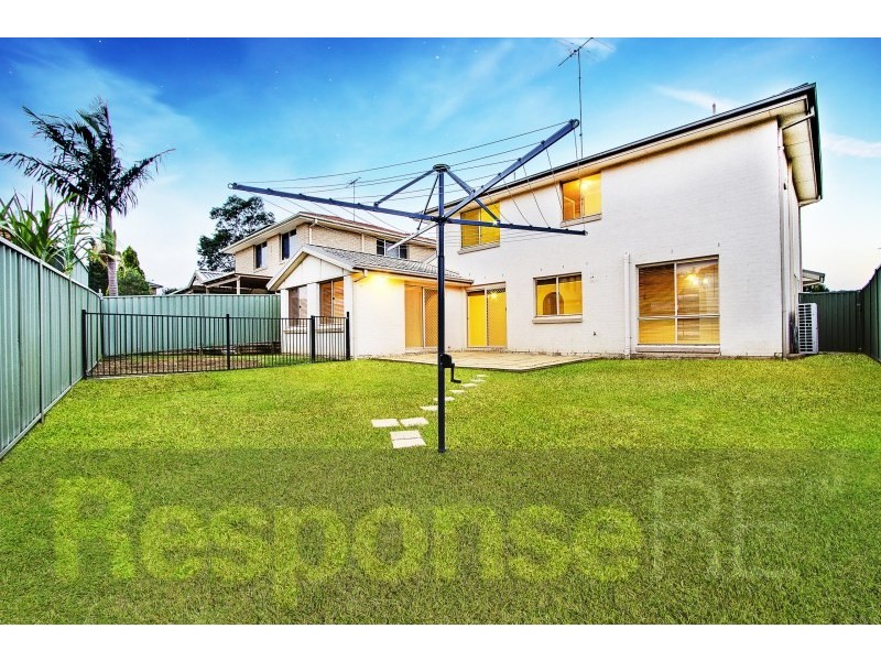 4 Deakin Avenue, Glenwood NSW 2768