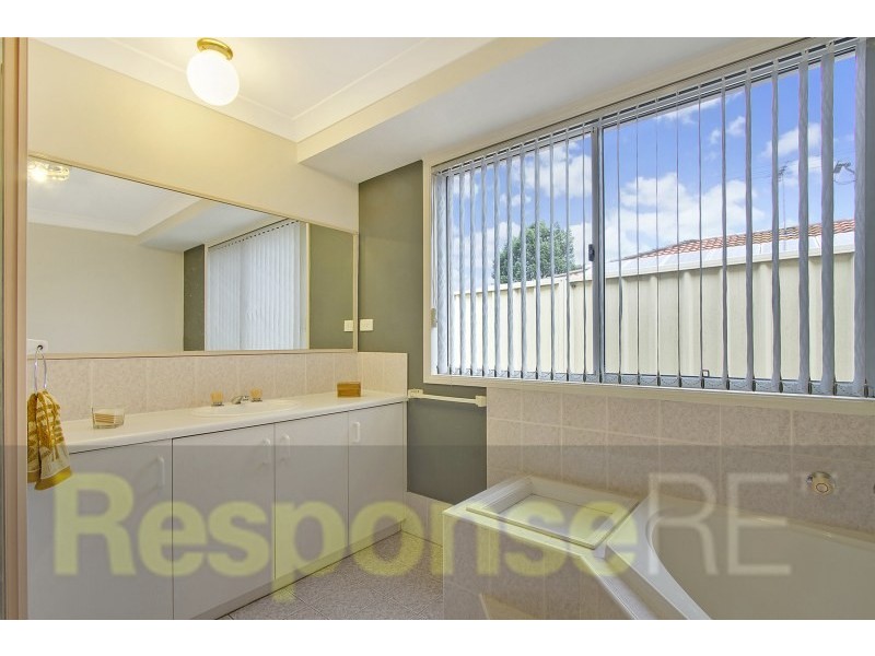 12 Cookson Place, Glenwood NSW 2768