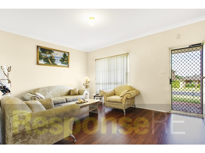11 Persimmon Way, Glenwood NSW 2768