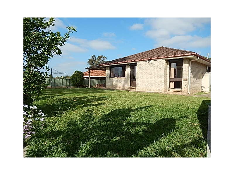 8 Sherborne Place, Glendenning NSW 2761