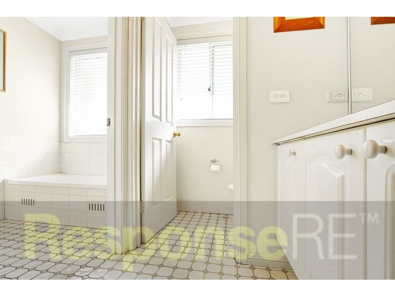 17 Scenic Grove, Glenwood NSW 2768