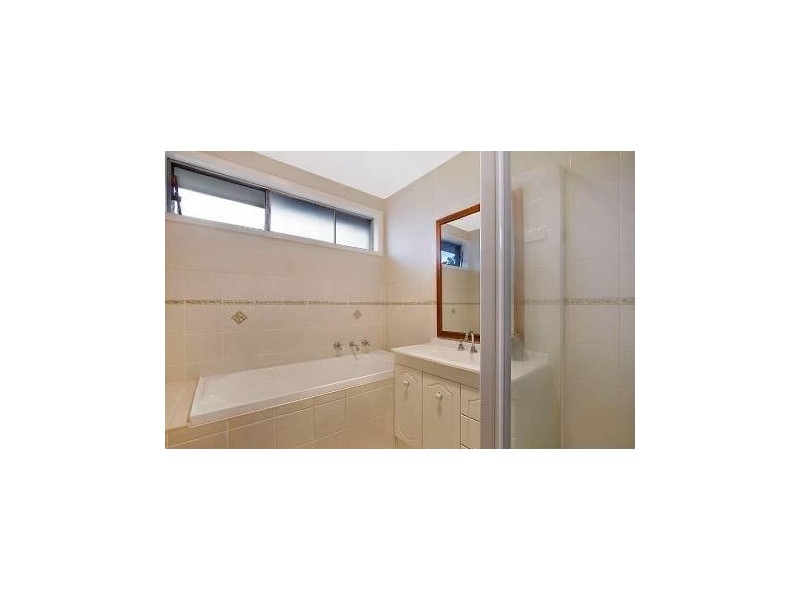 2 Panorama Crescent, Freemans Reach NSW 2756