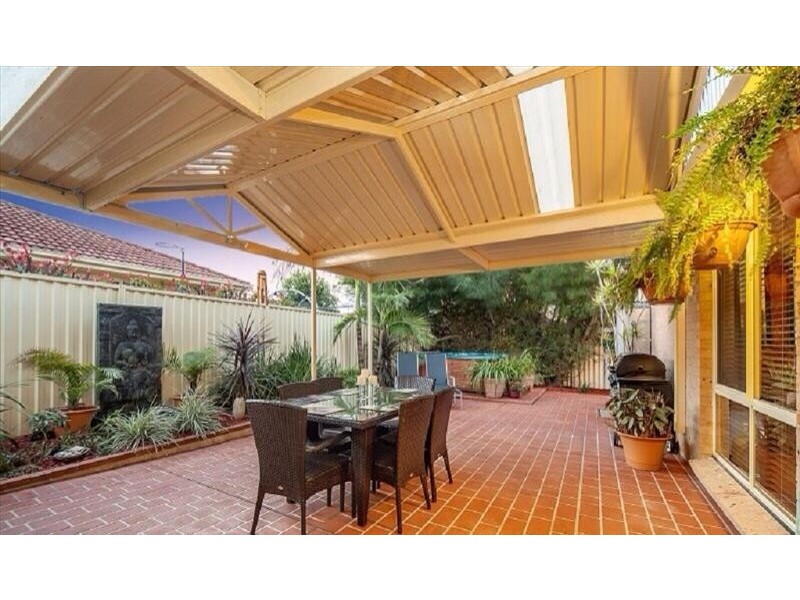 2 Amuet Place, Glenwood NSW 2768