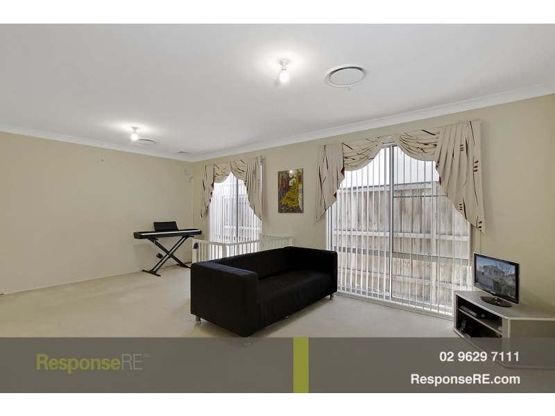 5 Cameo Circuit, Glenwood NSW 2768