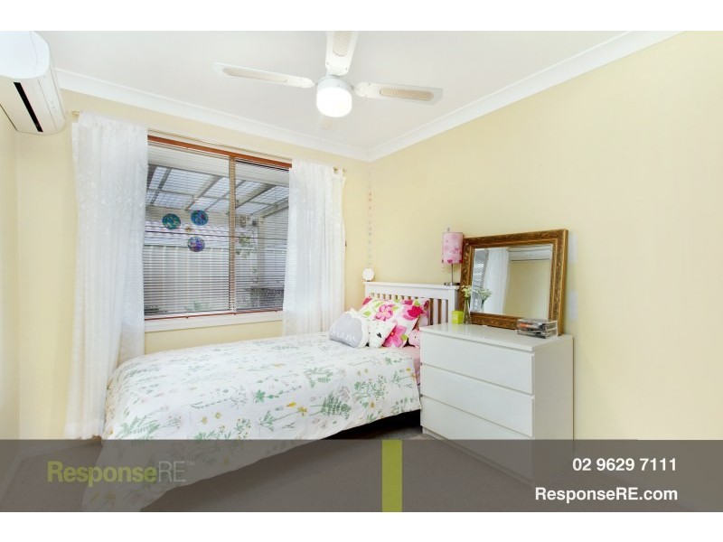 90 Forman Avenue, Glenwood NSW 2768