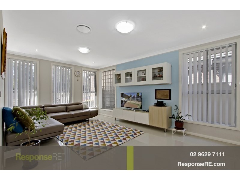 6 Spicebush Glade, Stanhope Gardens NSW 2768