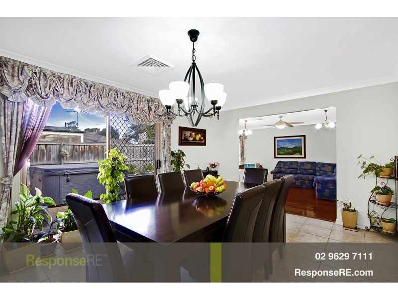 5 Waltham Way, Glenwood NSW 2768