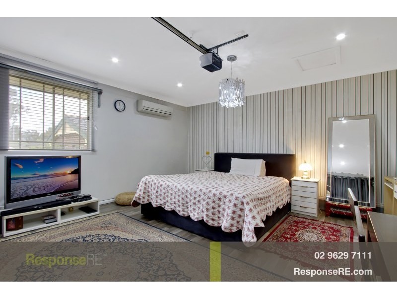 4 Zahra Place, Quakers Hill NSW 2763