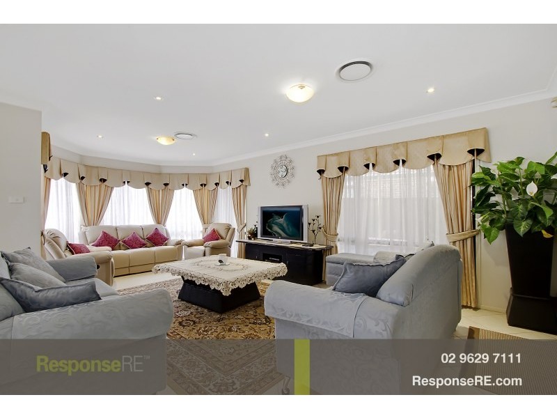 111 Phoenix Avenue, Stanhope Gardens NSW 2768