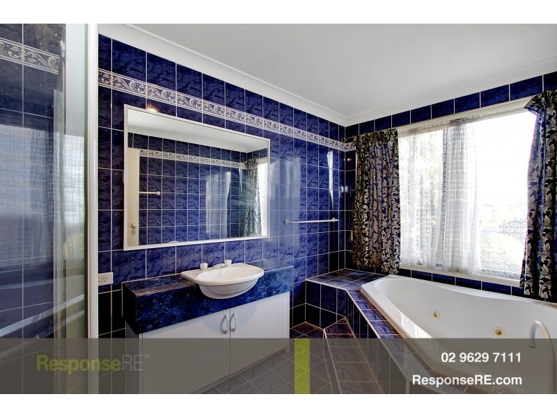 111 Phoenix Avenue, Stanhope Gardens NSW 2768