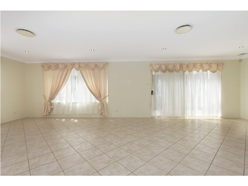 62 Crestview Drive, Glenwood NSW 2768