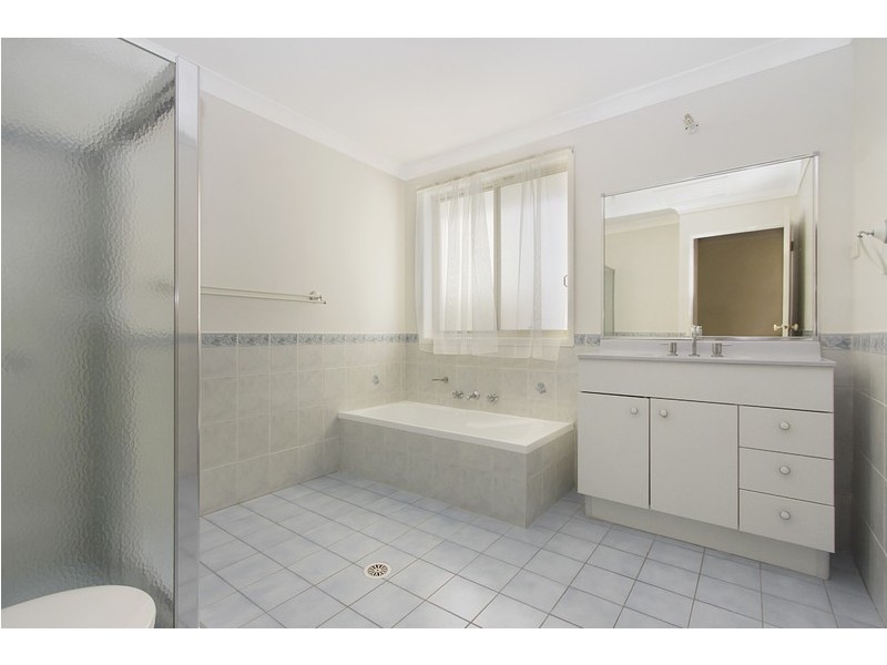 62 Crestview Drive, Glenwood NSW 2768