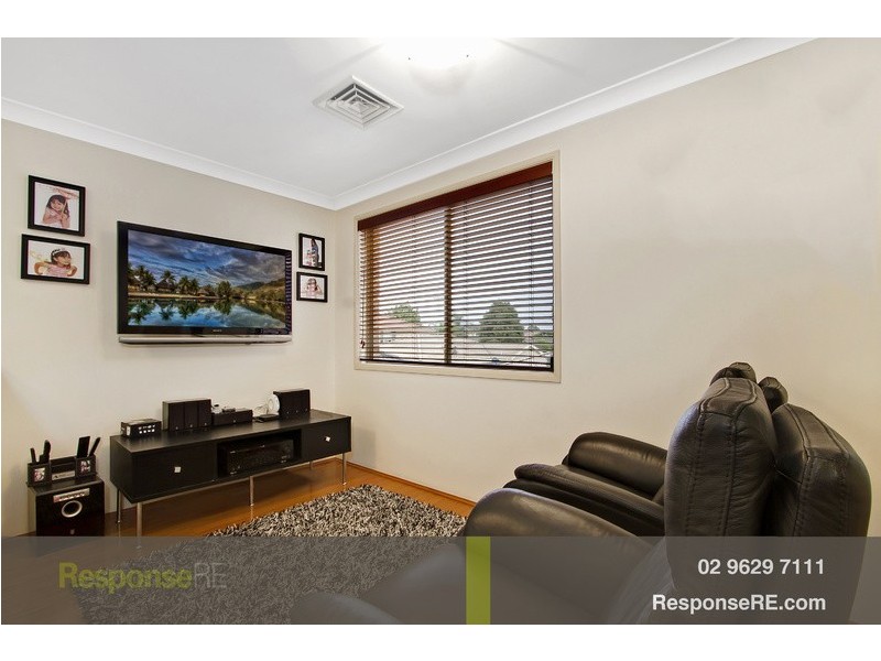 21 Wanaaring Terrace, Glenwood NSW 2768